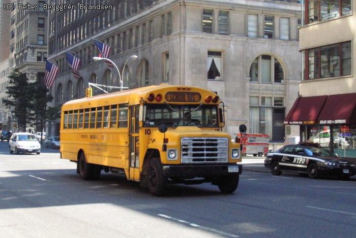 Amerikansk skolebus, 5th Avenue