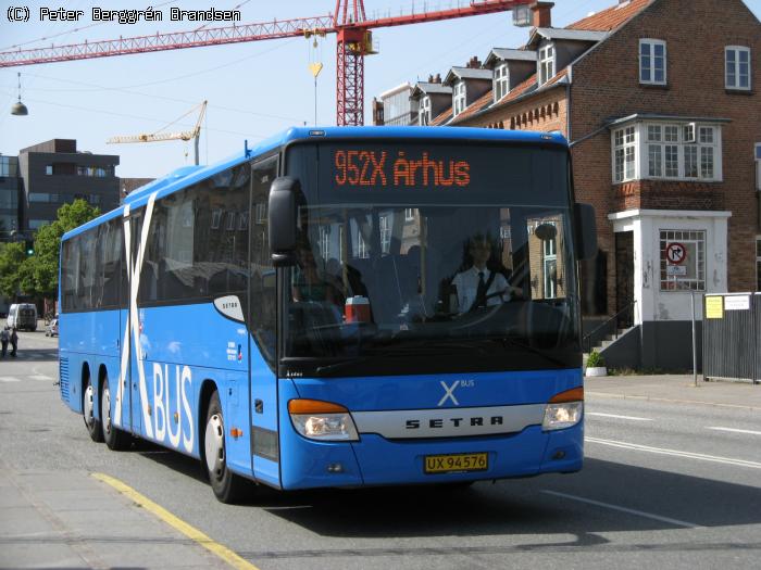 Helle Iversen Å1401, Århus Rutebilstation - Rute 952X