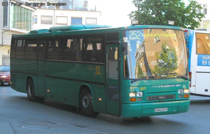 Unibuss	871, Oslo Bussterminal - Rute 252
