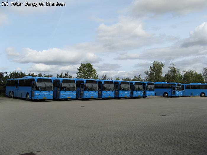 Veolia 7526, 7582, 7561, 7506, 7579, 7545, 7525, 7560 & 7569<br>Arriva 8763, 8757, 8767, 8760, 8761, 8764, 8762, 8766 & 8768, Hornslet garage