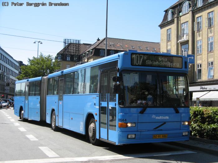 Arriva 8644, Banegårdspladsen, Århus - Rute 107