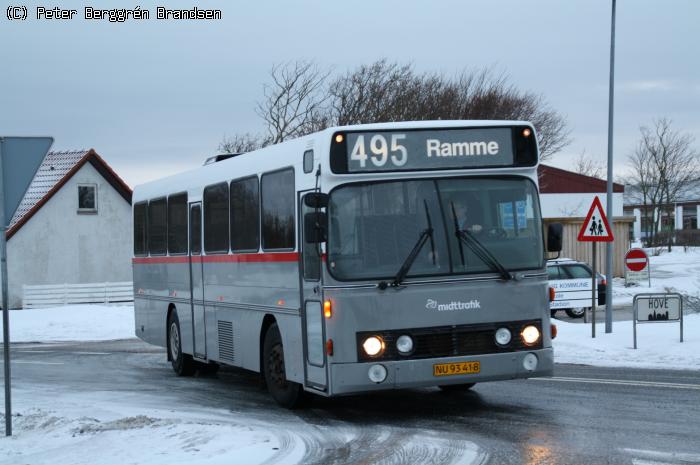 Bæks Bus NU93418, Klinkby Skole - Rute 495