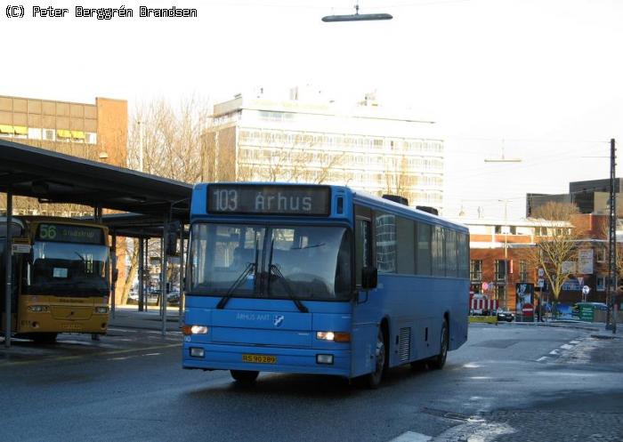 Arriva 100, Århus Rutebilstation