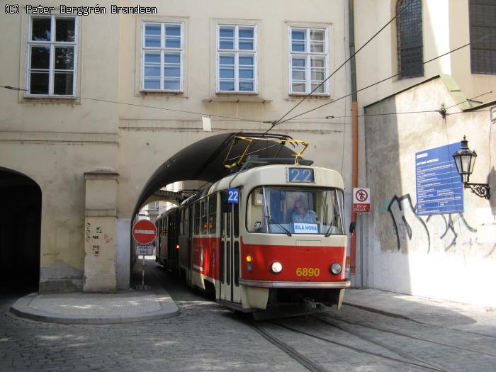 DP Praha 6890, Letenská - Linie 22