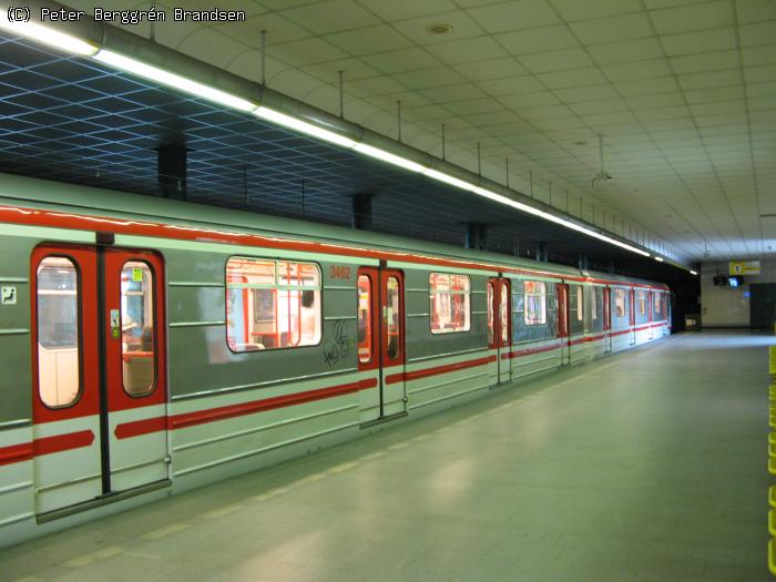 Metrostation, Cerný Most