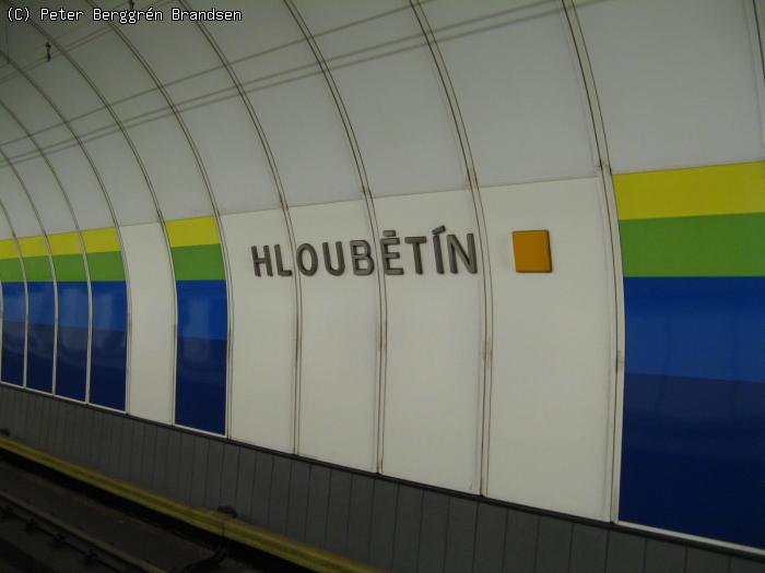 Metrostation, Hloubetín