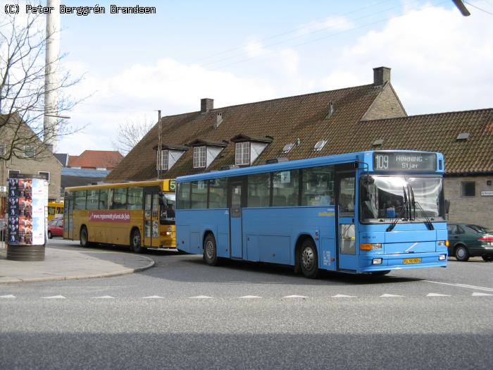 Bent Thykjær 155 & Århus Sporveje 367, Århus Rutebilstation