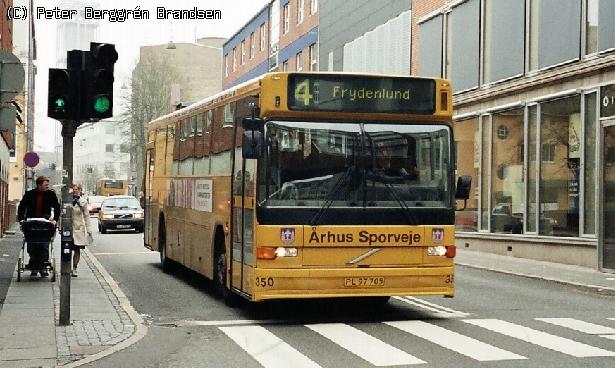 Århus Sporveje 350, Hans Hartvig Seedorffs Stræde