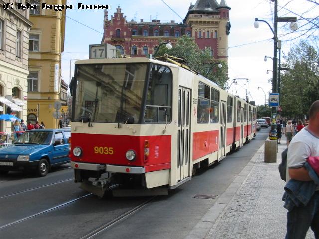 DP Praha 9035, Smetanovo nábr.